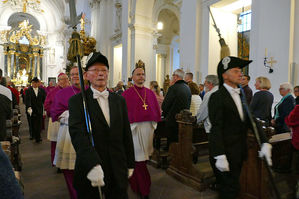 Abschlussvesper der Bischofskonferenz mit Austeilung des Bonifatiussegens (Foto: Karl-Franz Thiede)